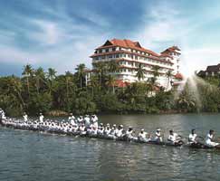 Honeymoon Tour To Kollam